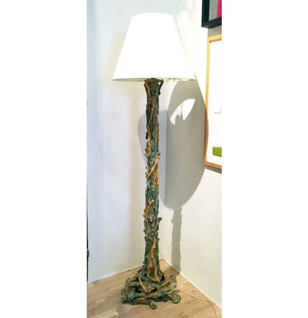 9733_EK_Standing Ceramic Lamp.jpg