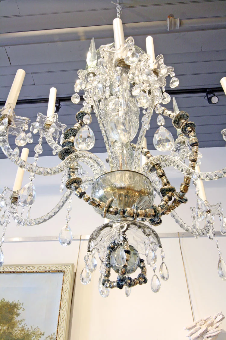 7746_Detail-Chandelier.jpg