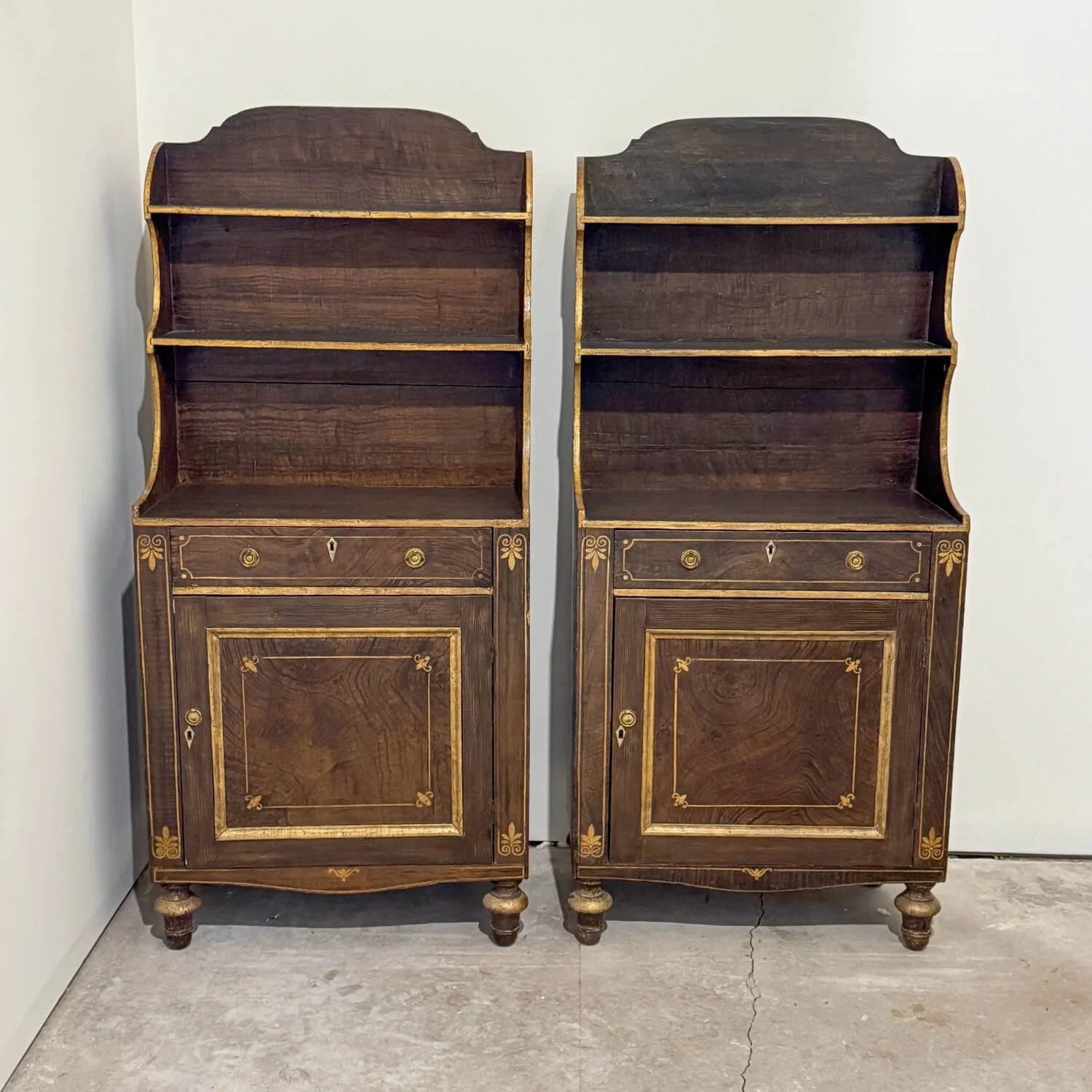 2490_bookcases-site.jpg