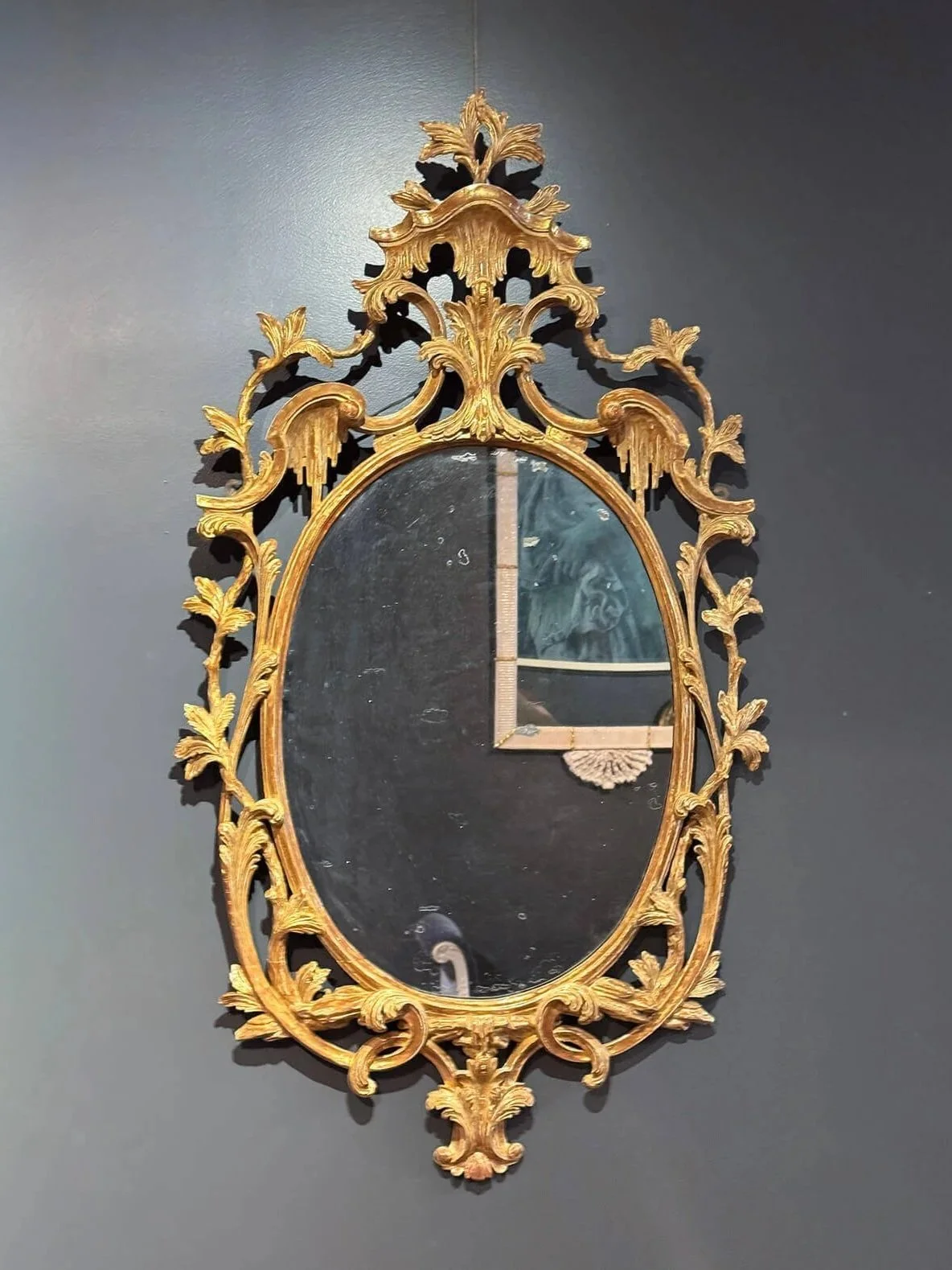 Chippendale Giltwood Oval Mirror