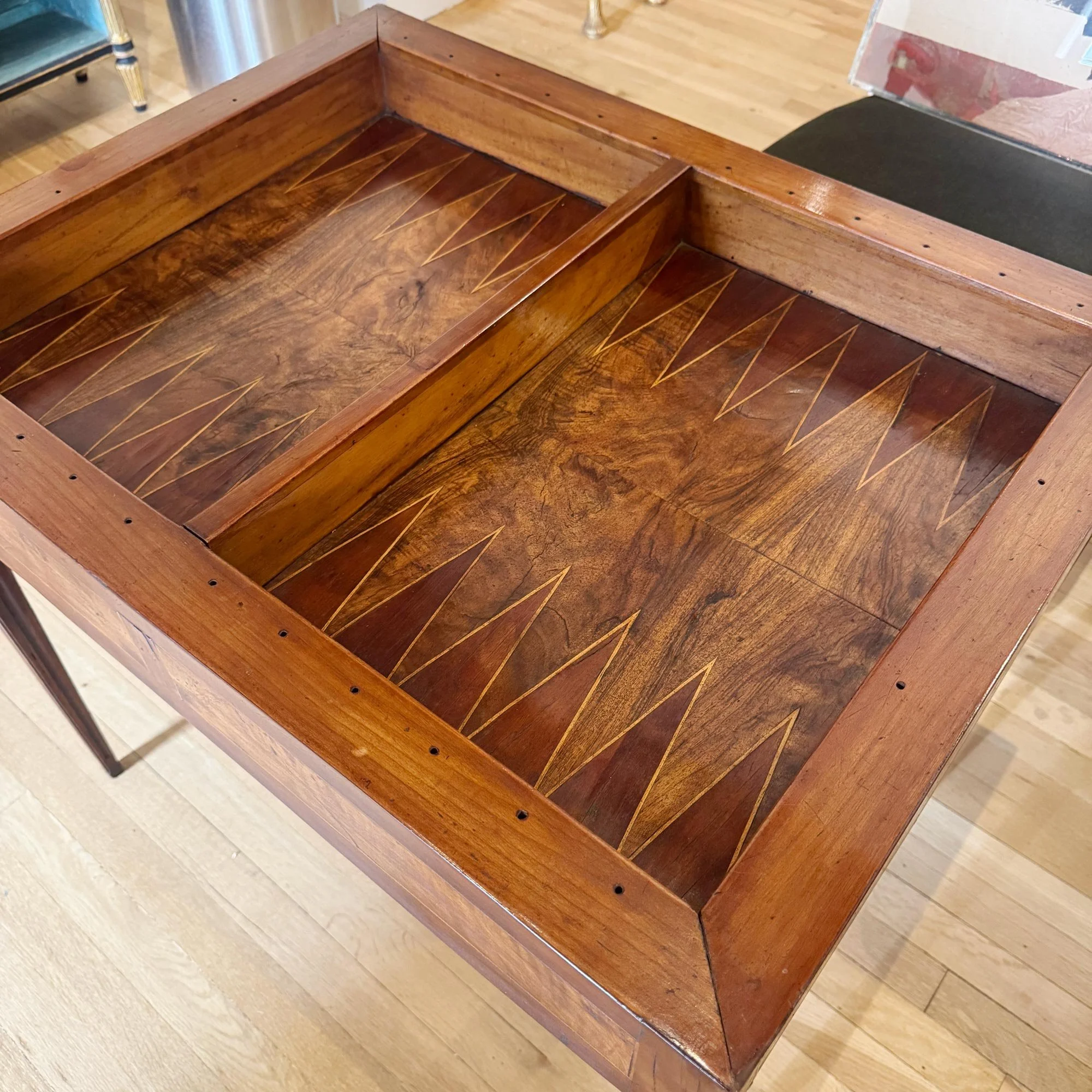 2309_detail-backgammon.jpg