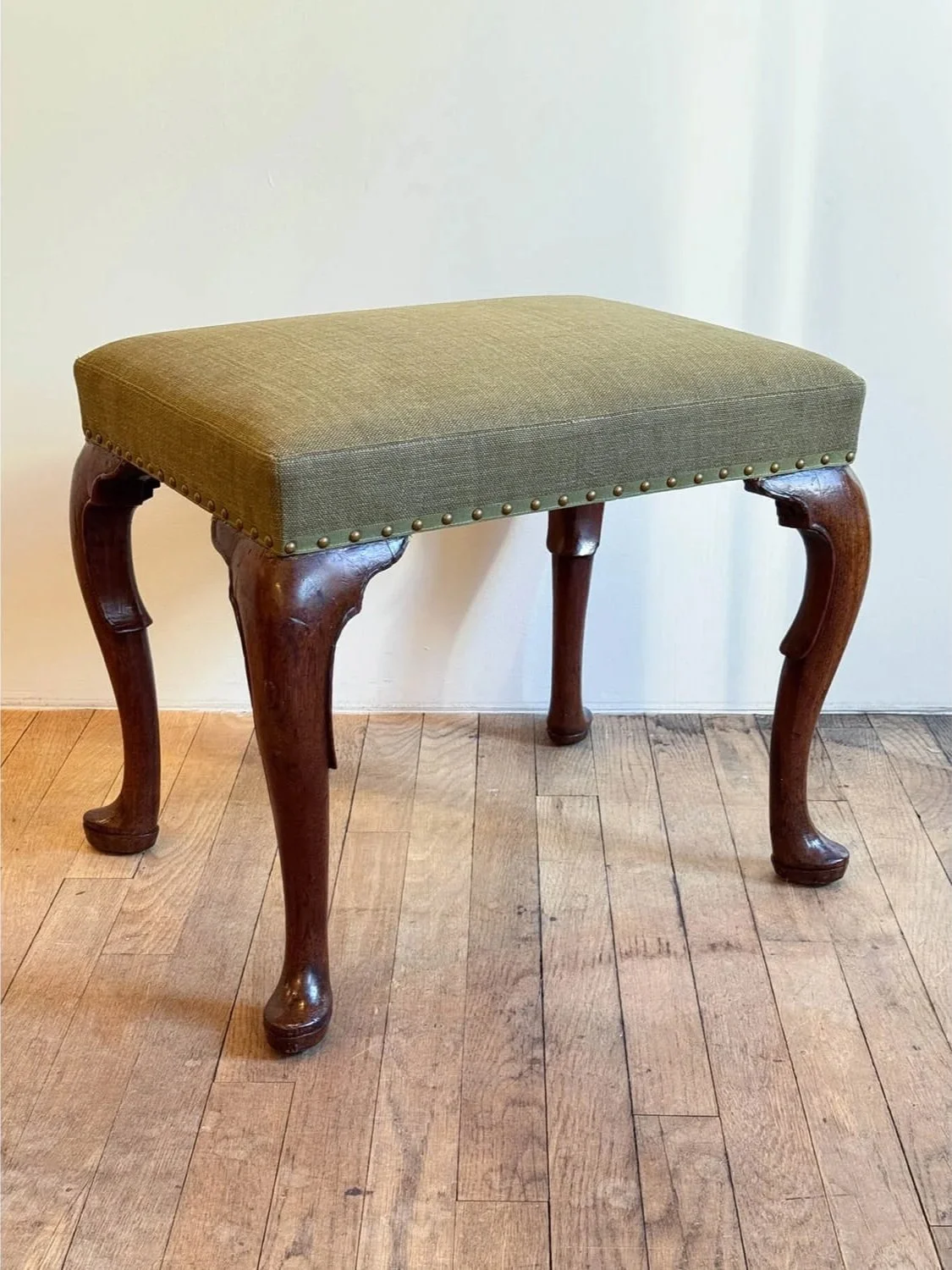 Early Georgian Mahogany Bench