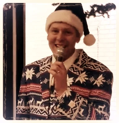 Christmas Karaoke with Ed