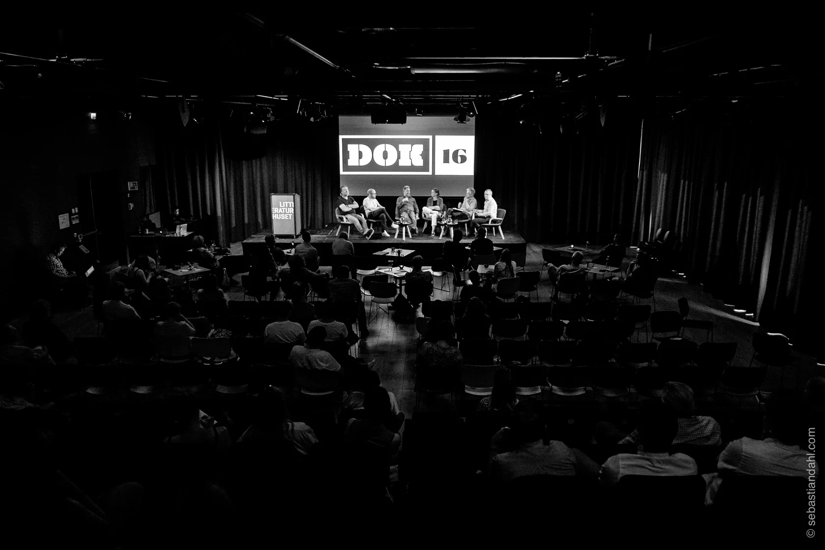 "Kan et bilde forvirre mer enn 1000 ord?" Paneldebatt. Foto: Sébastian Dahl 