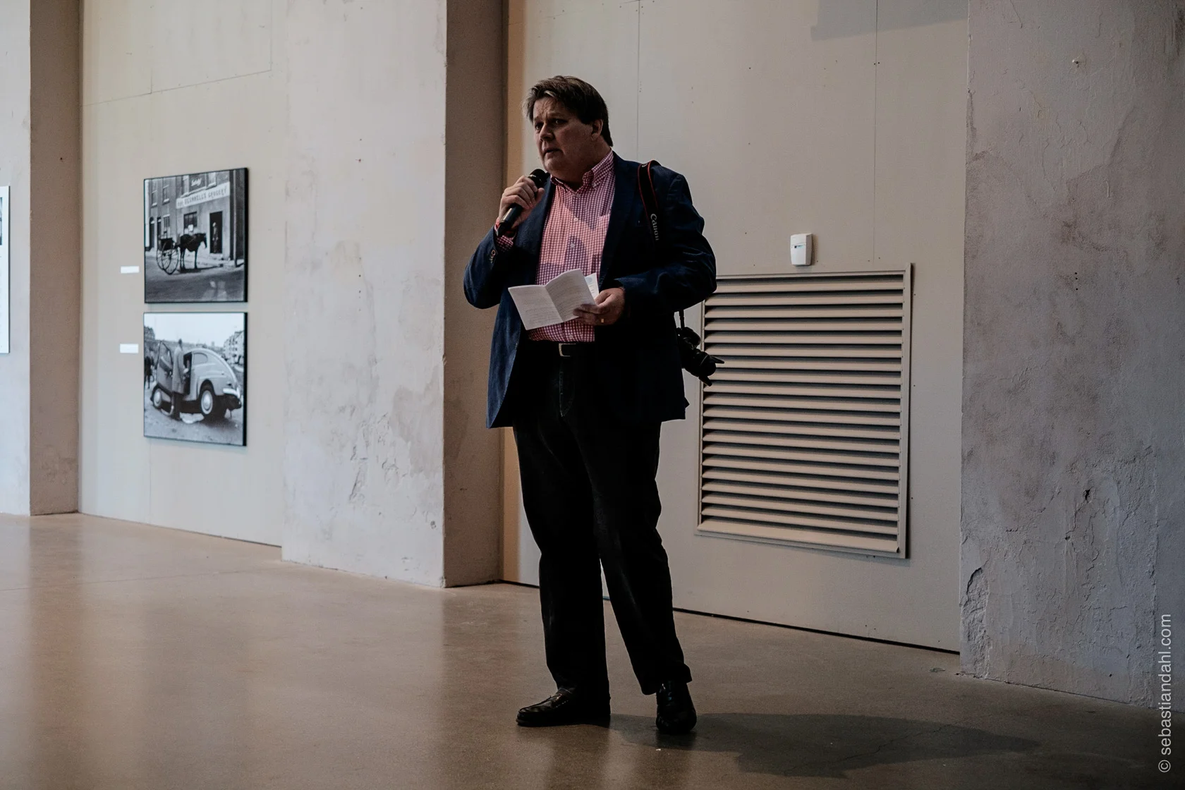Åpning av utstillingsturné med bilder av den svenske fotografen Torbjörn Andersson, i Hydrogenfabrikken. Foto: Sébastian Dahl