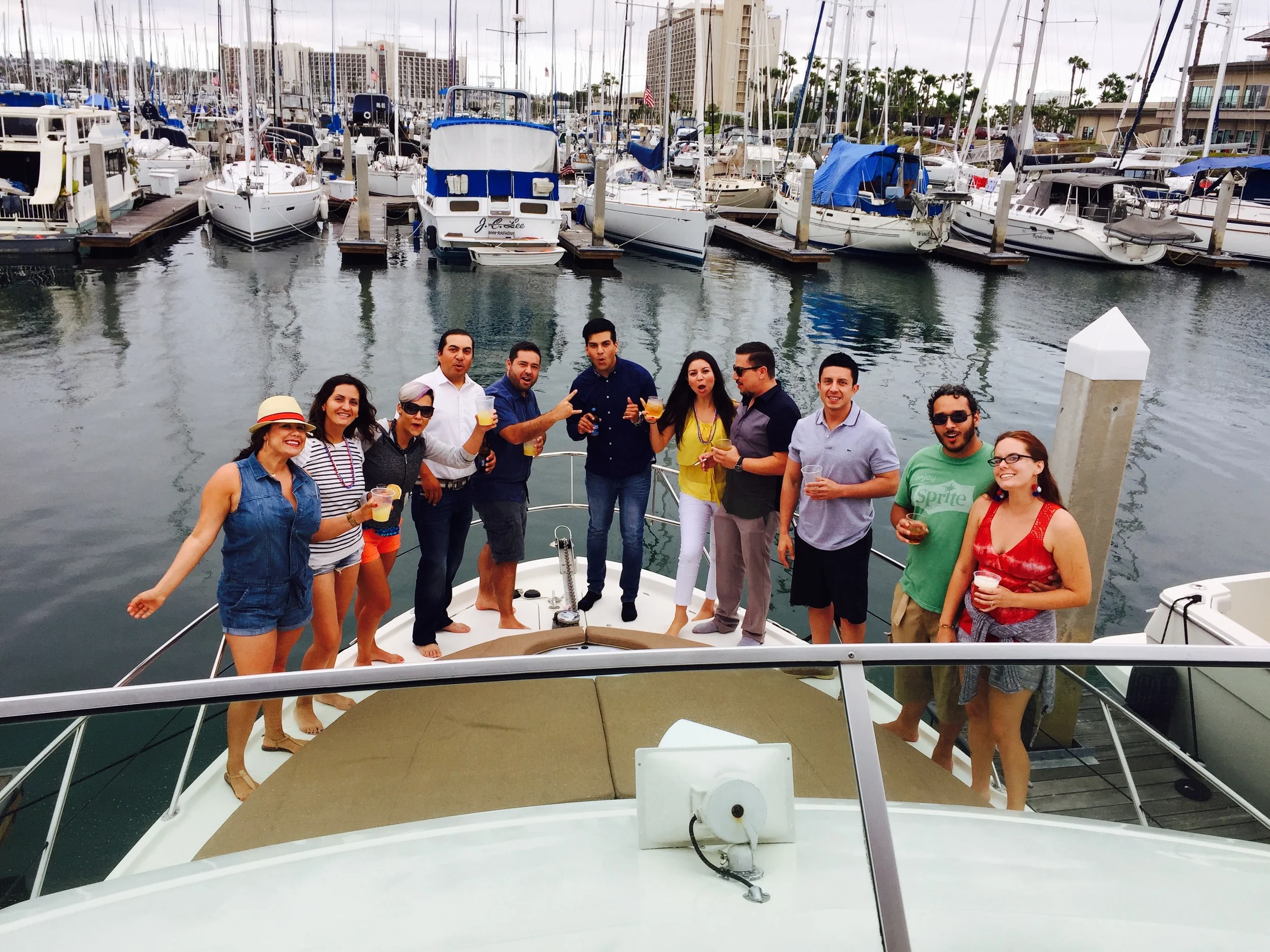 Powerboat charters aboard san diego yacht charters Mai Tai