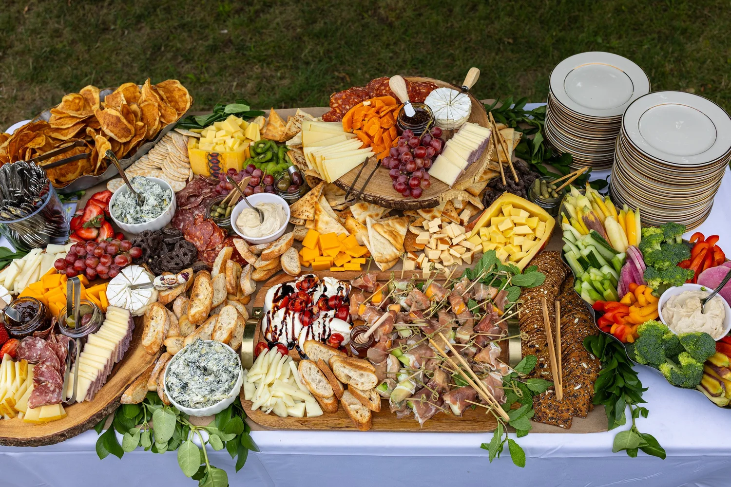 the full-service, simply delicious catering solution... Simply Delicious - Premier Fairfield County Catering and Event Space