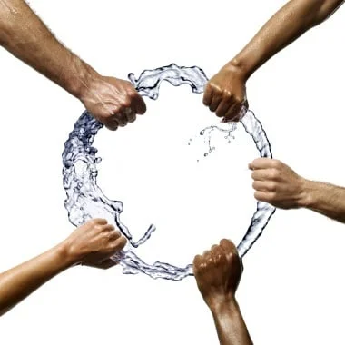 istockphoto_3055228-water-ring.jpg