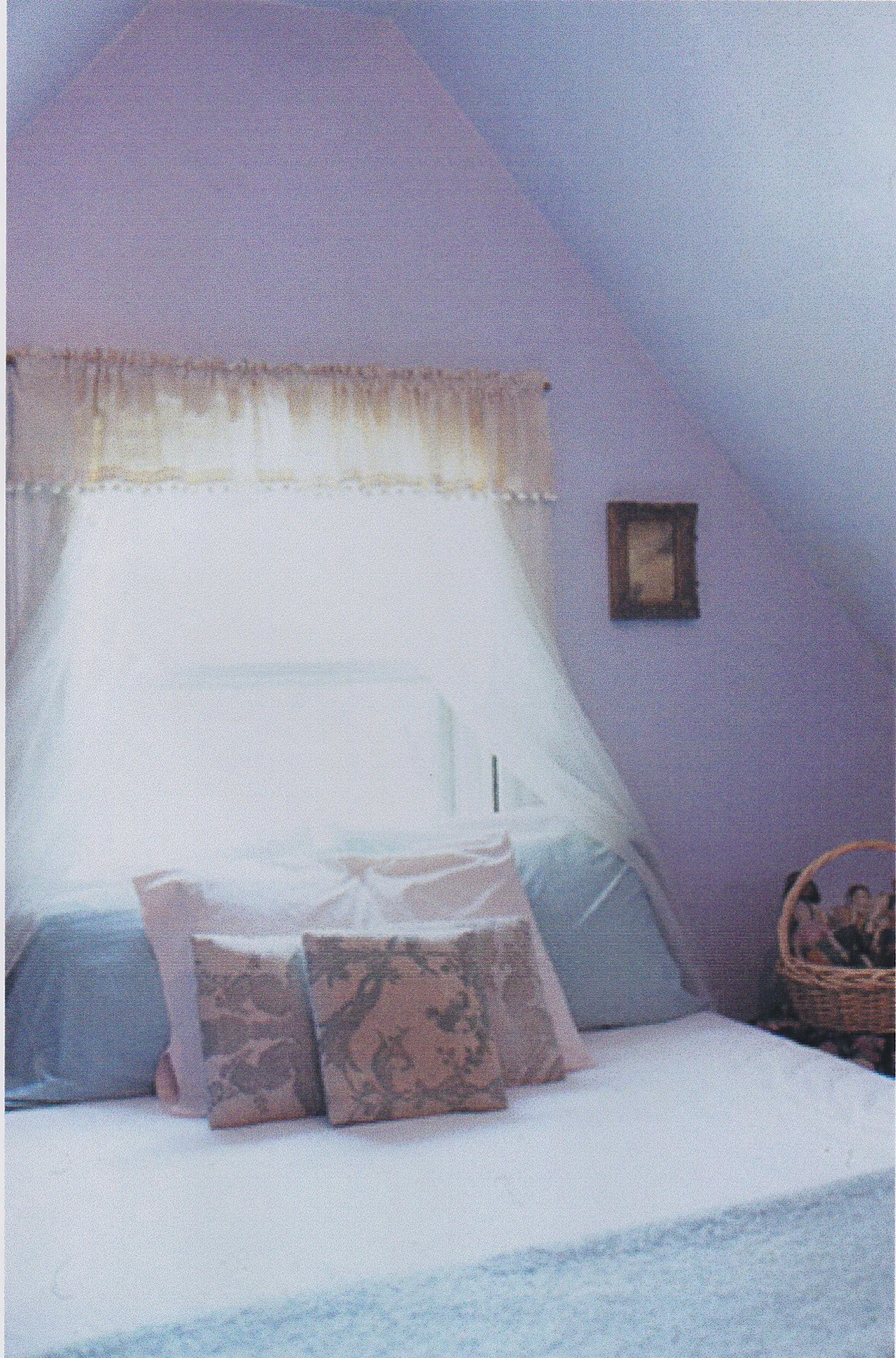 19 Walnut Guest Room.jpg