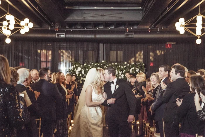Copyright+Dear+Alex+and+Jane+Upstate+New+York+Wedding+Photographer+Boutique+Alternative+Classic+Weddings+Bohemian+Classical+Photography+Hudson+Valley+Engagement+Portraiture+Best+NYC+Award+Winning+Top+Rated-8055.jpg