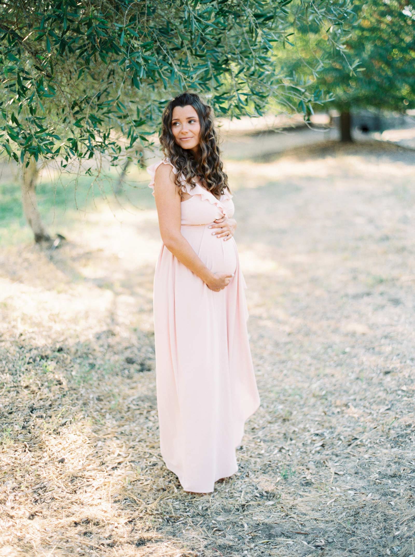 Mantazas-creek-winery-maternity-photos-004a.jpg