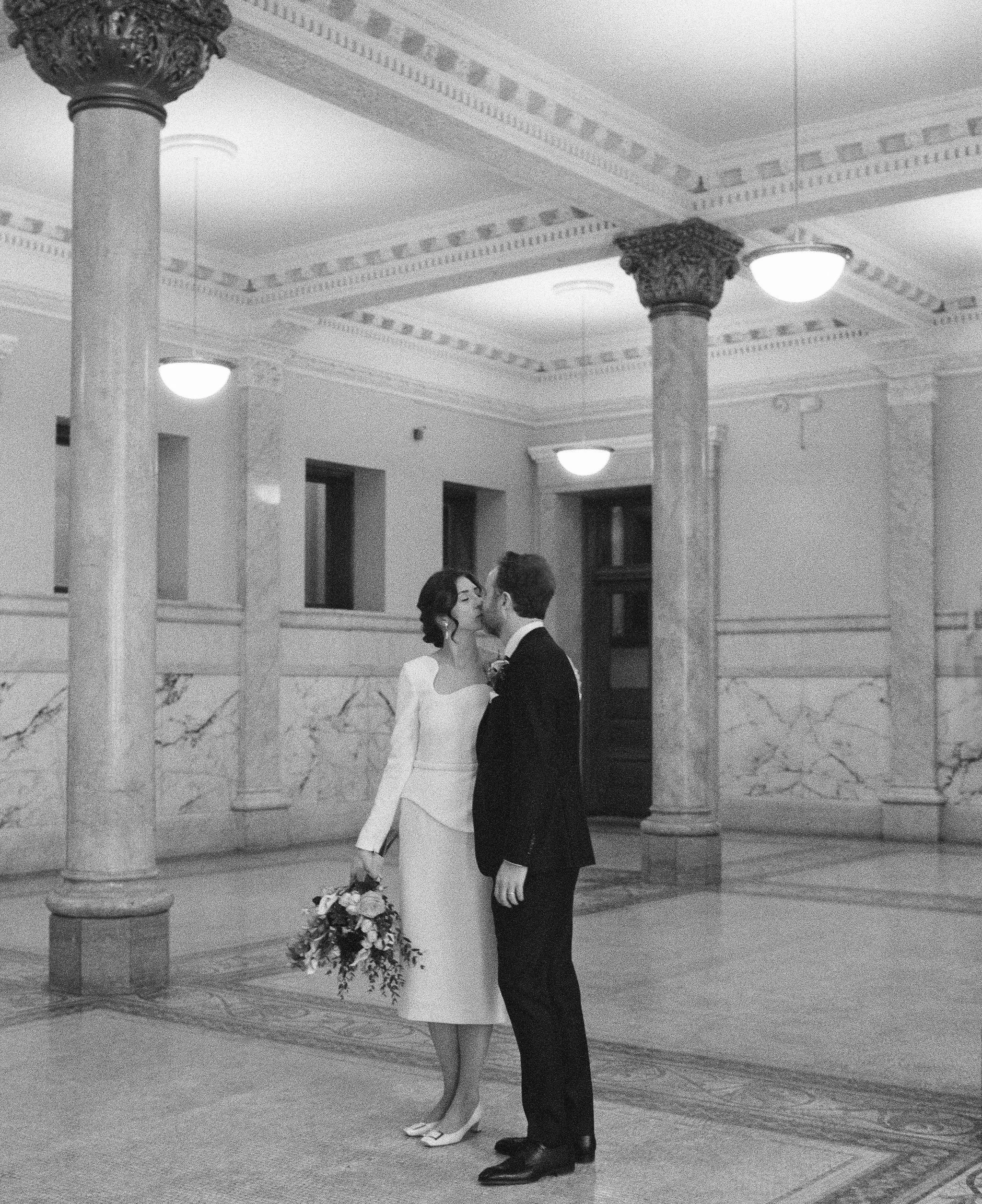 Brianna-James-Wedding-Previews-18 (2).jpg