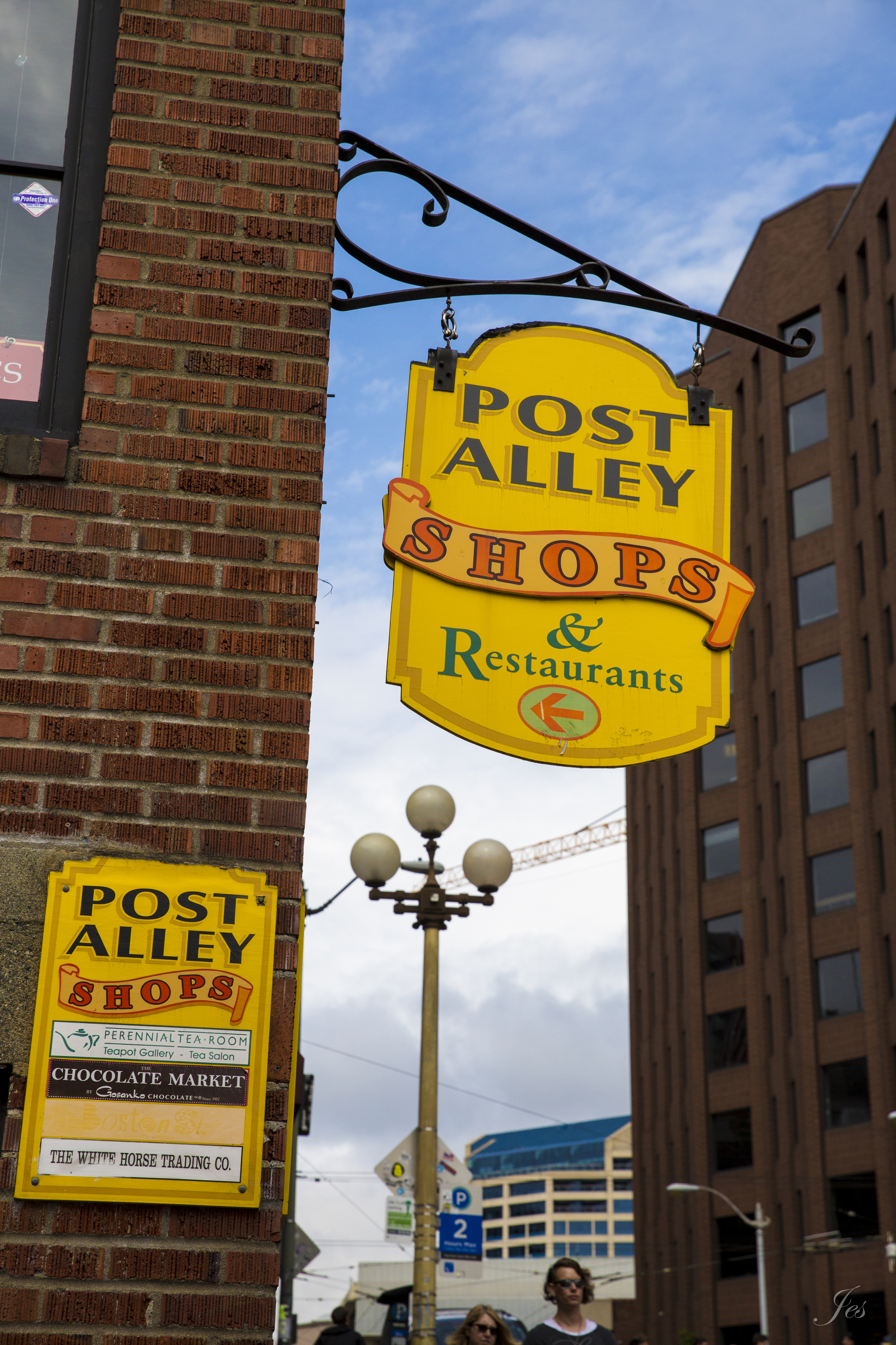 Post Alley Pike's Place Seattle