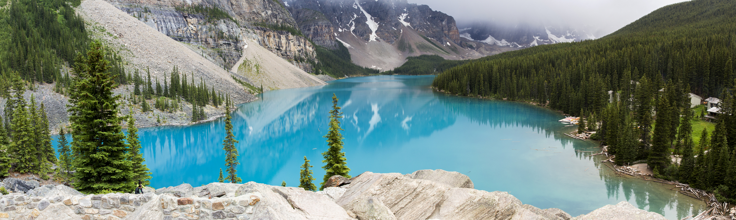 Morainelake_Panorama2.jpg