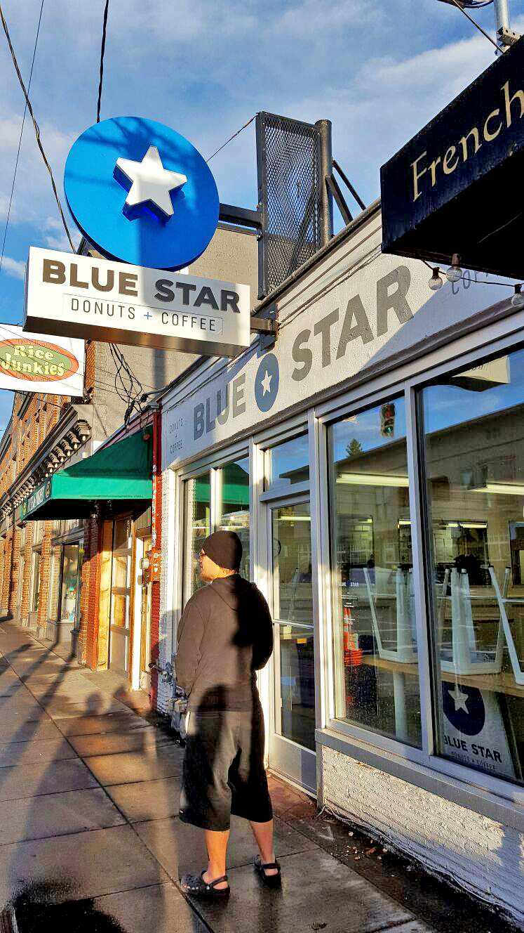 Blue Star Donut 1.jpg