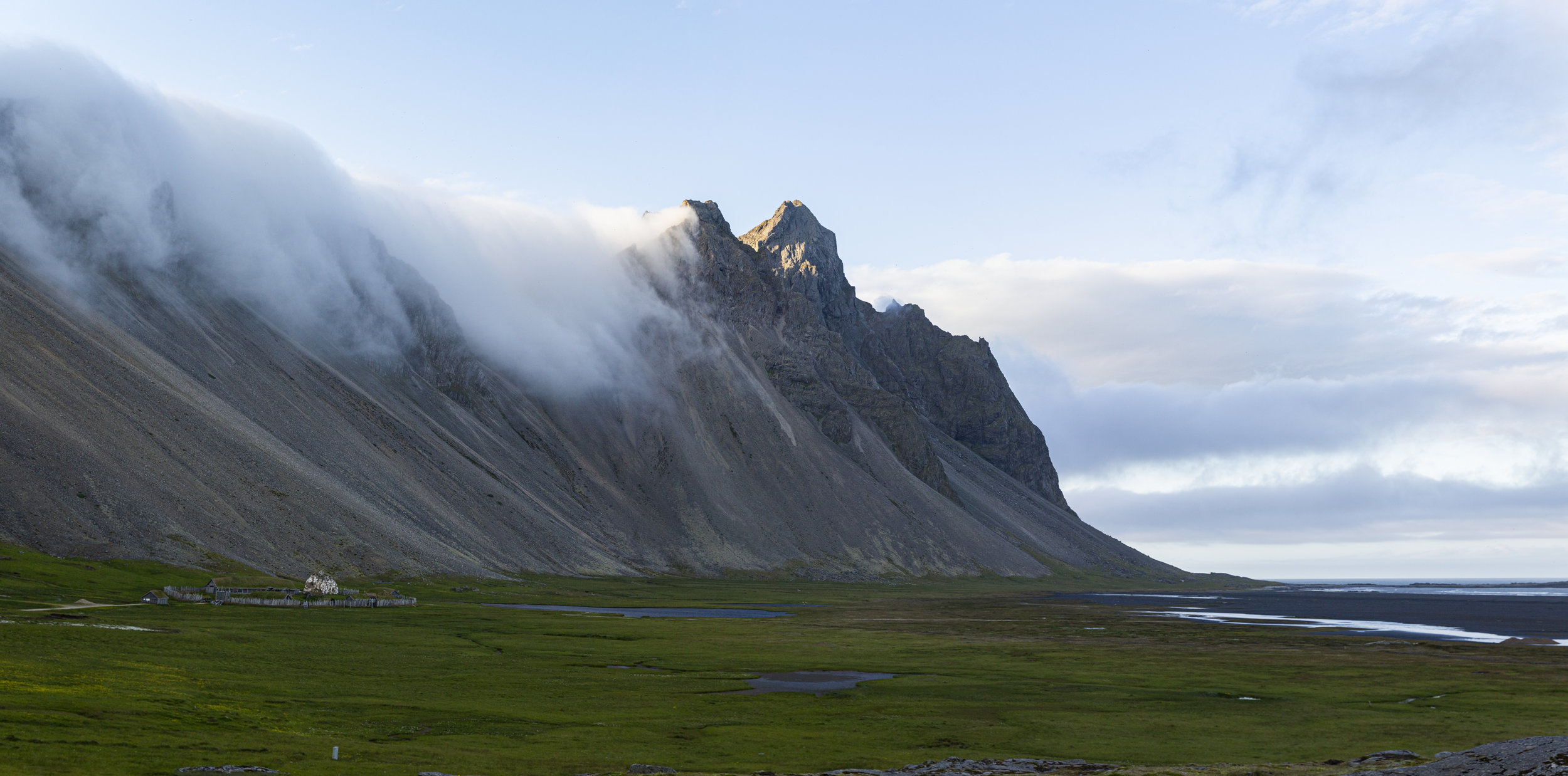 Vestrahorn_Panorama3.jpg