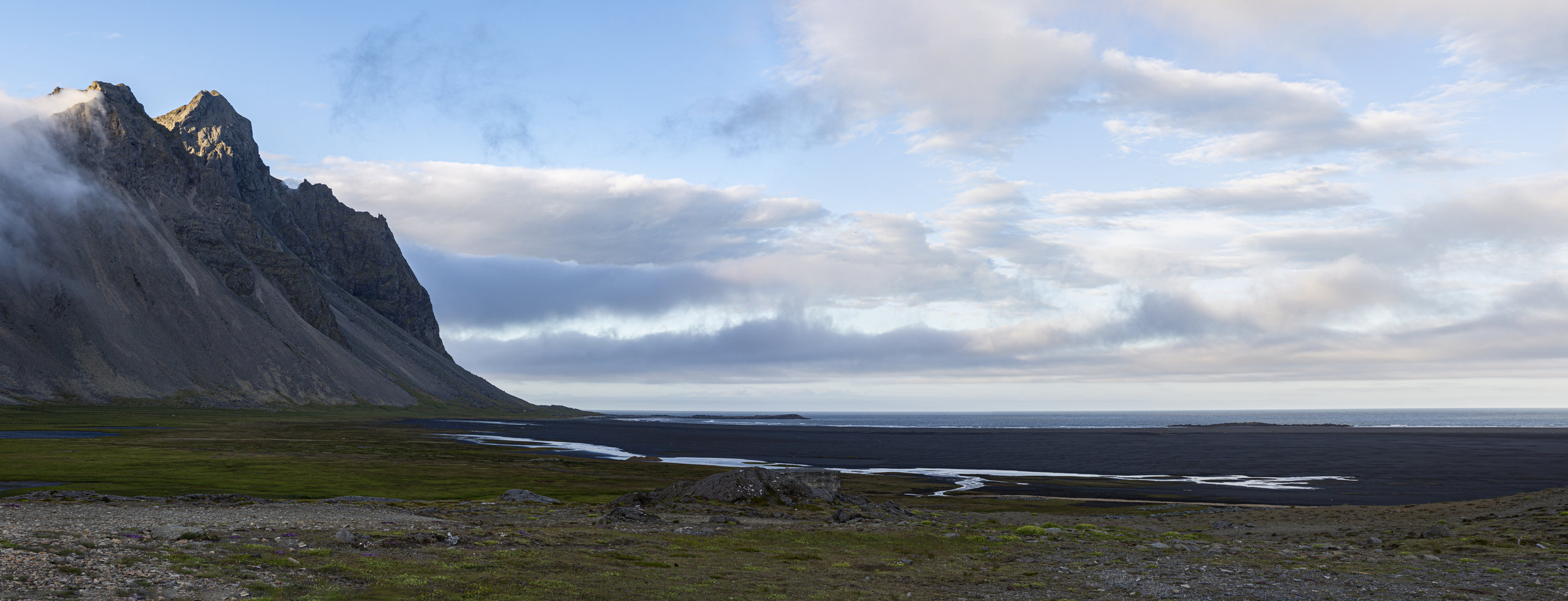 Vestrahorn_Panorama1.jpg