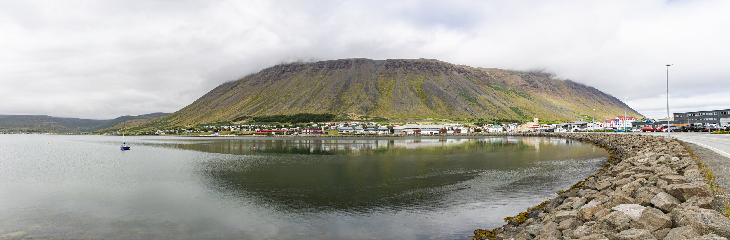 Isafjorour_Panorama1.jpg