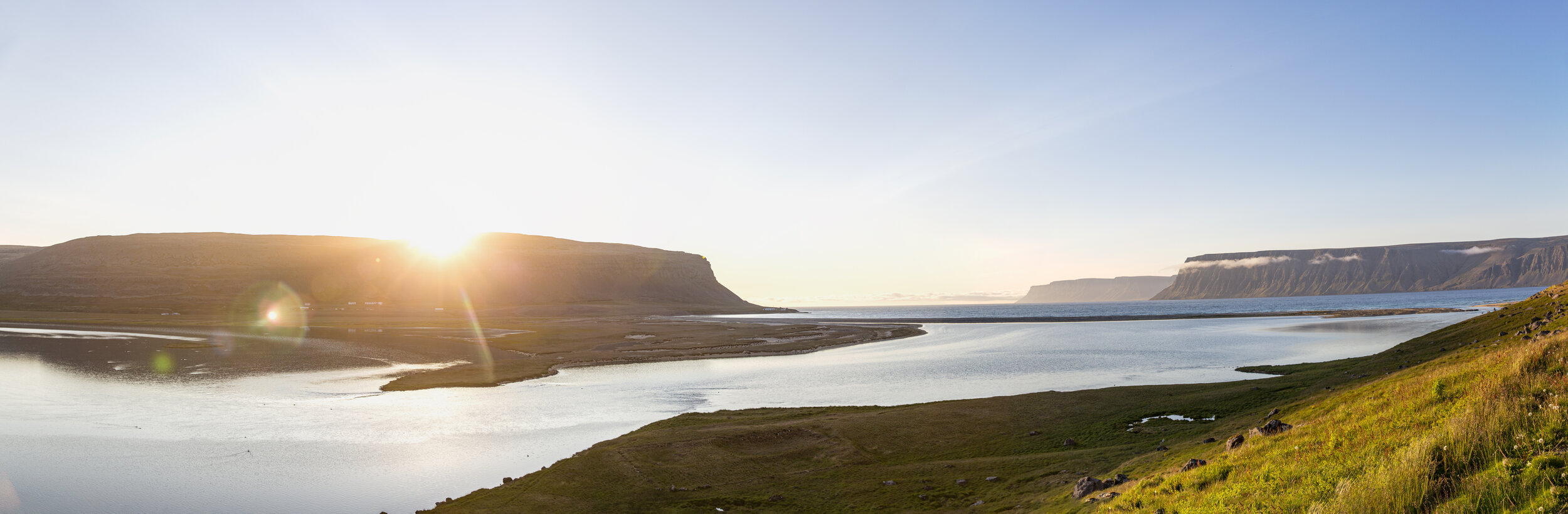 Latrabjarg_Panorama1.jpg