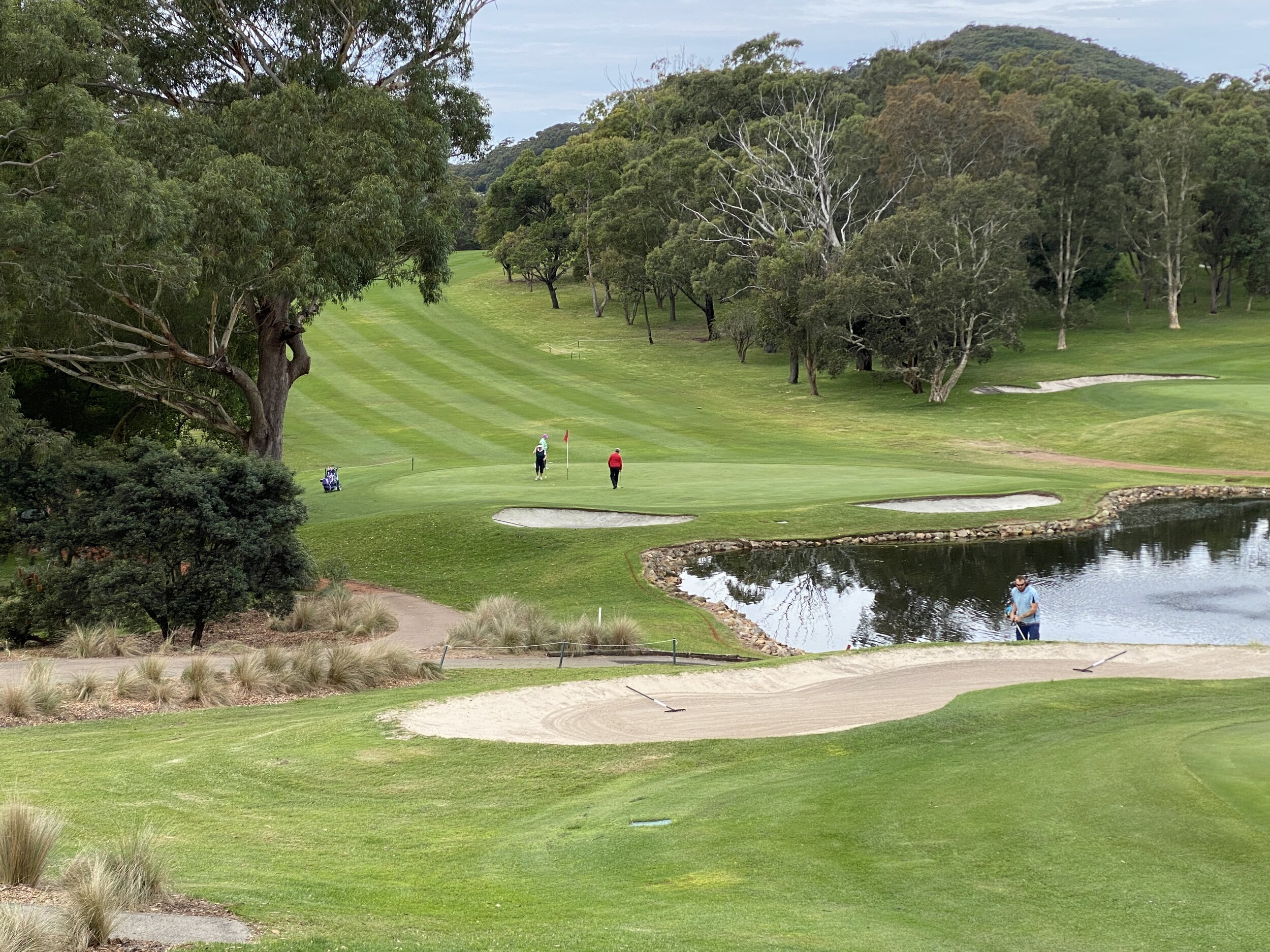 On The Tee at Nelson Bay 21 12.JPG