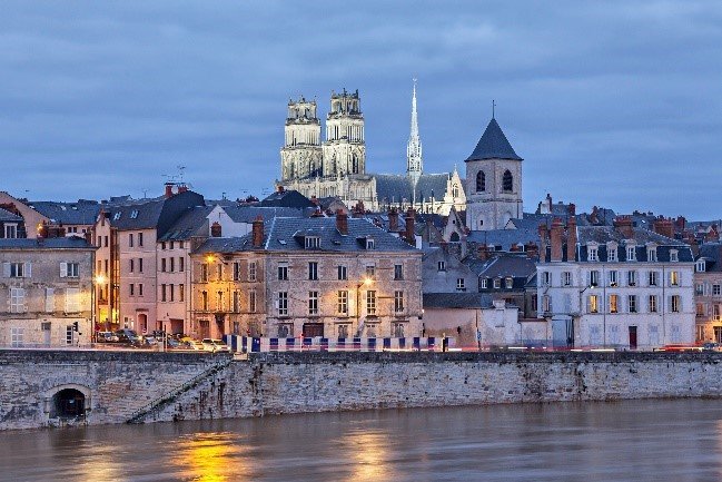  Loire and Orleans Cathedral 