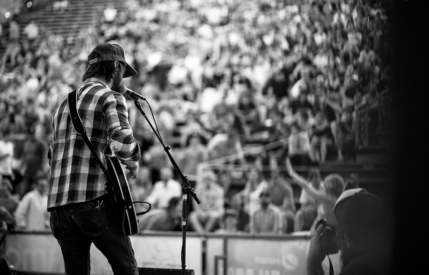 Matt-Red-Rocks-no-Credit-ADD-on-PAGE.jpg
