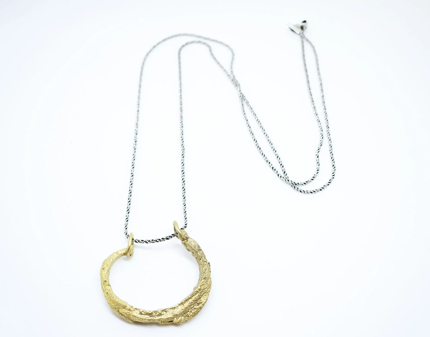gold oval branch 2.jpg