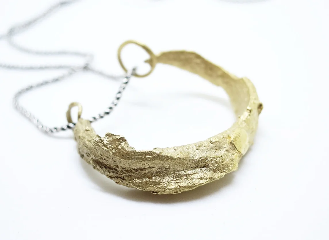 gold oval branch 3.jpg