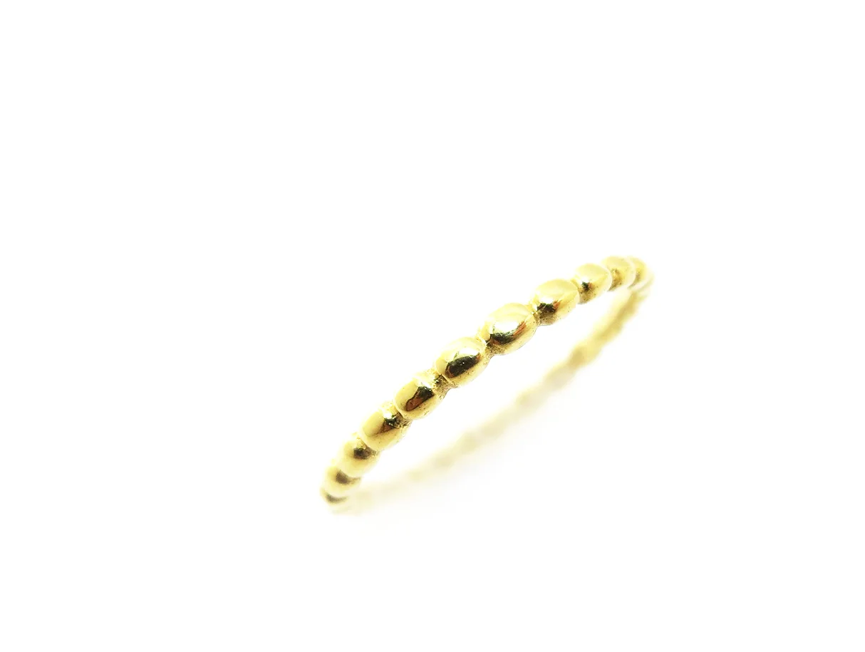 Dotted Gold1.jpg