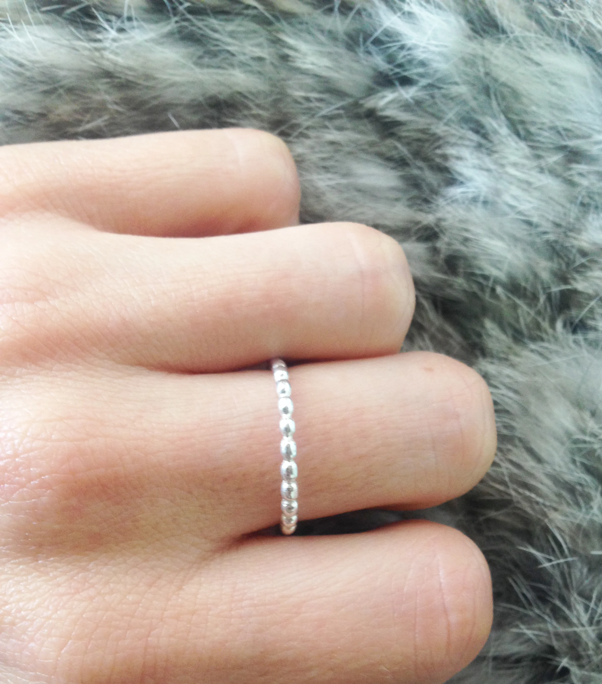 bolitas silver fur.jpg