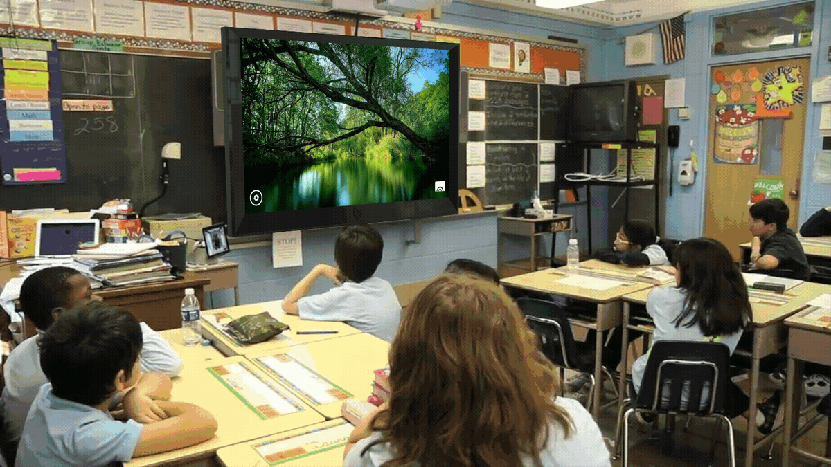 Tools used: After Effects, Photoshop, Rhino, Keyshot