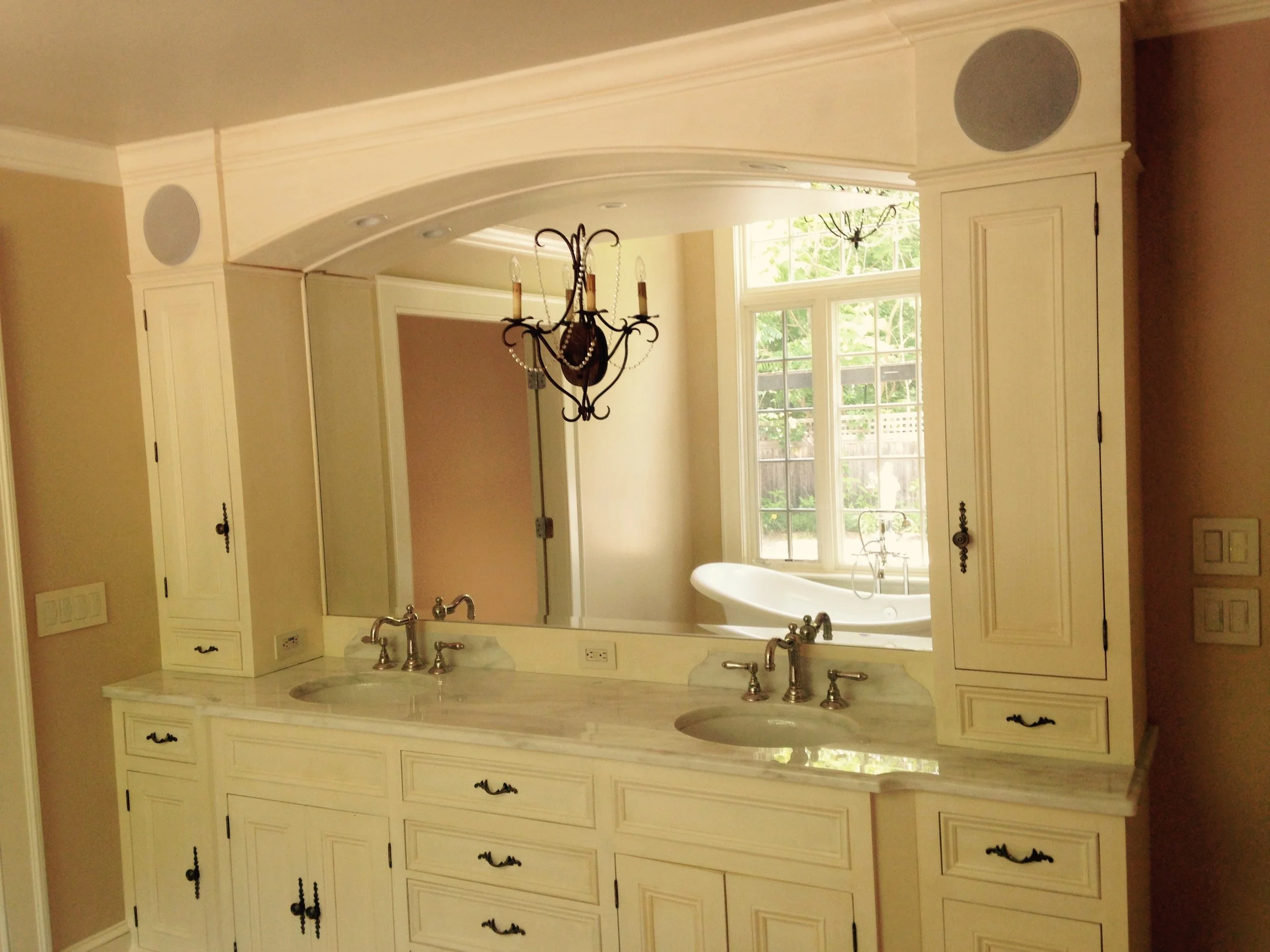 BATHROM RENOVATION LAKEVILLE CT.JPG