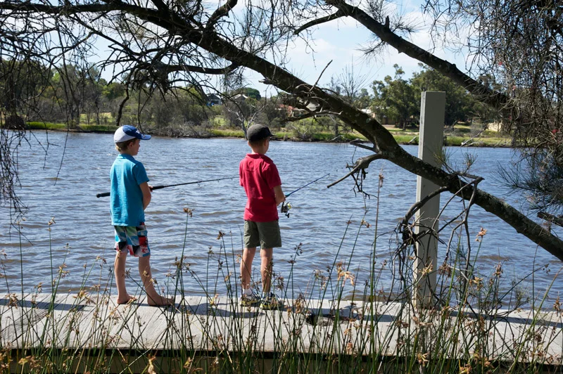 boys-fishing-on-the-jetty.jpg