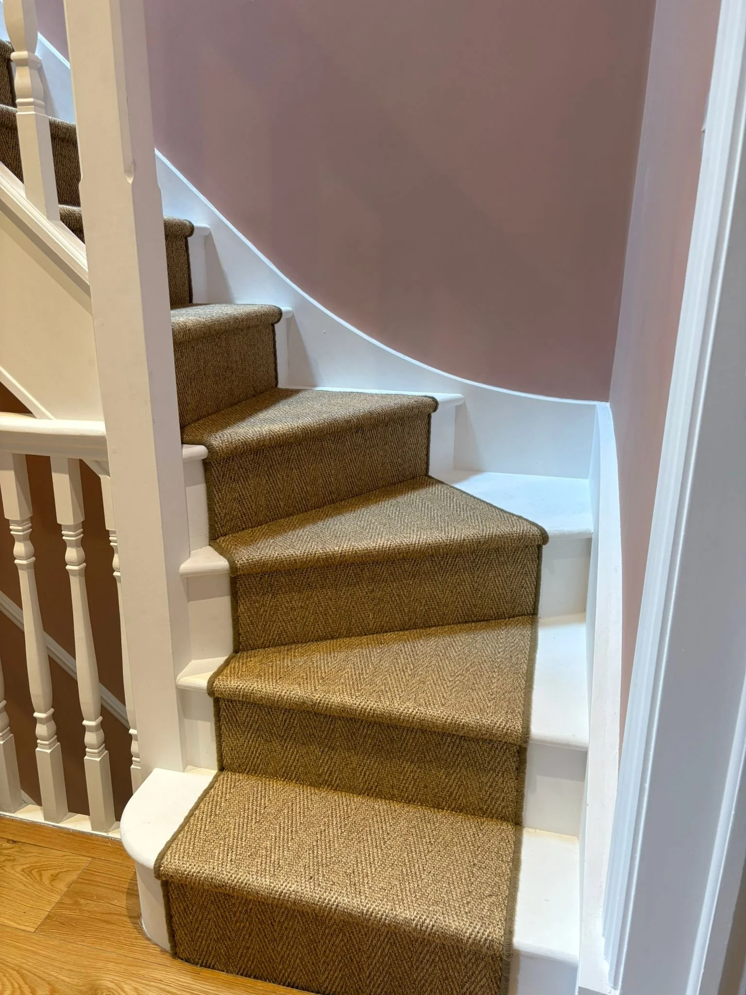 Anywhere Ca-rPET - Re-act 8332 (Whipped edge)