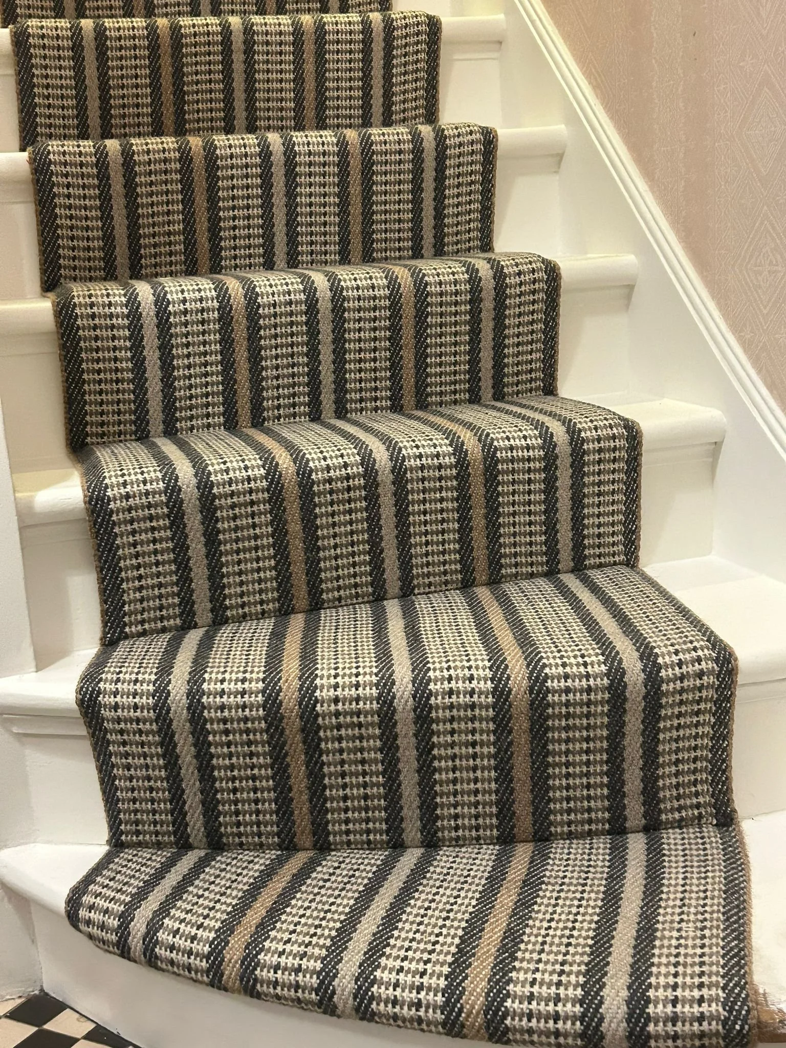 Off The Loom - Corbridge - Cityscape