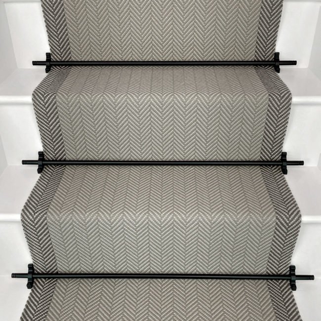 Felton Border – Stately Grey