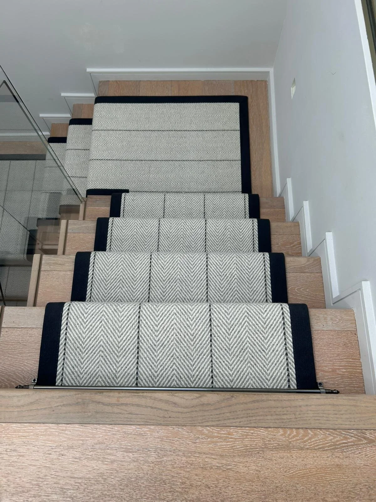 Chevron - Graphite (Basketweave - Falcon binding)