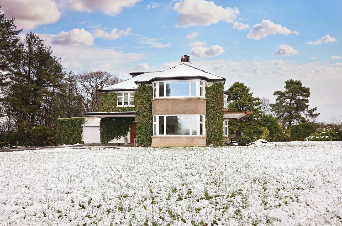 Stunning renovation! I absolutely loved photographing this property! There are so many amazing rooms and features 🤩 If you have a home or workspace that needs photographing, drop me a message I&rsquo;d be happy to help! #propertyphotography #beautif