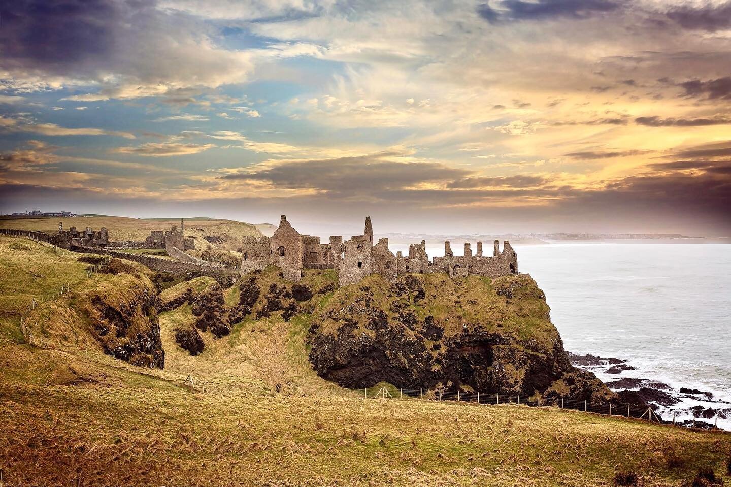 Happy St Patrick&rsquo;s Day! #dunlucecastle #northernireland #ruinedcastle #ruggedlandscape #lovenorthernireland #northernirelandtourism