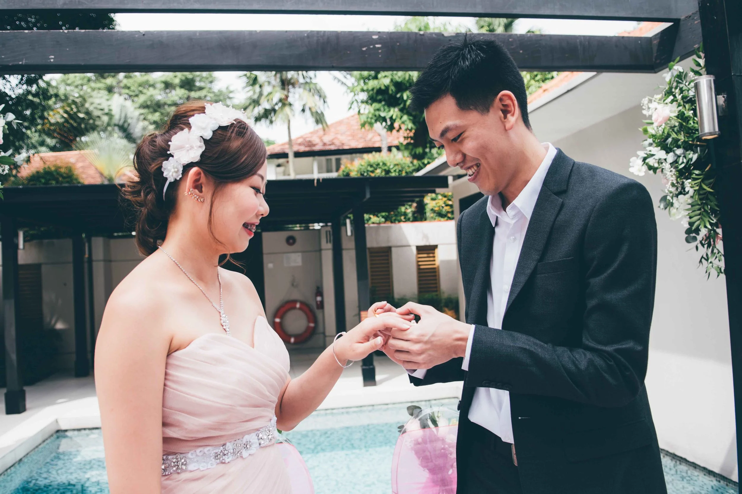 professional wedding solemnisation photographer in singapore best
