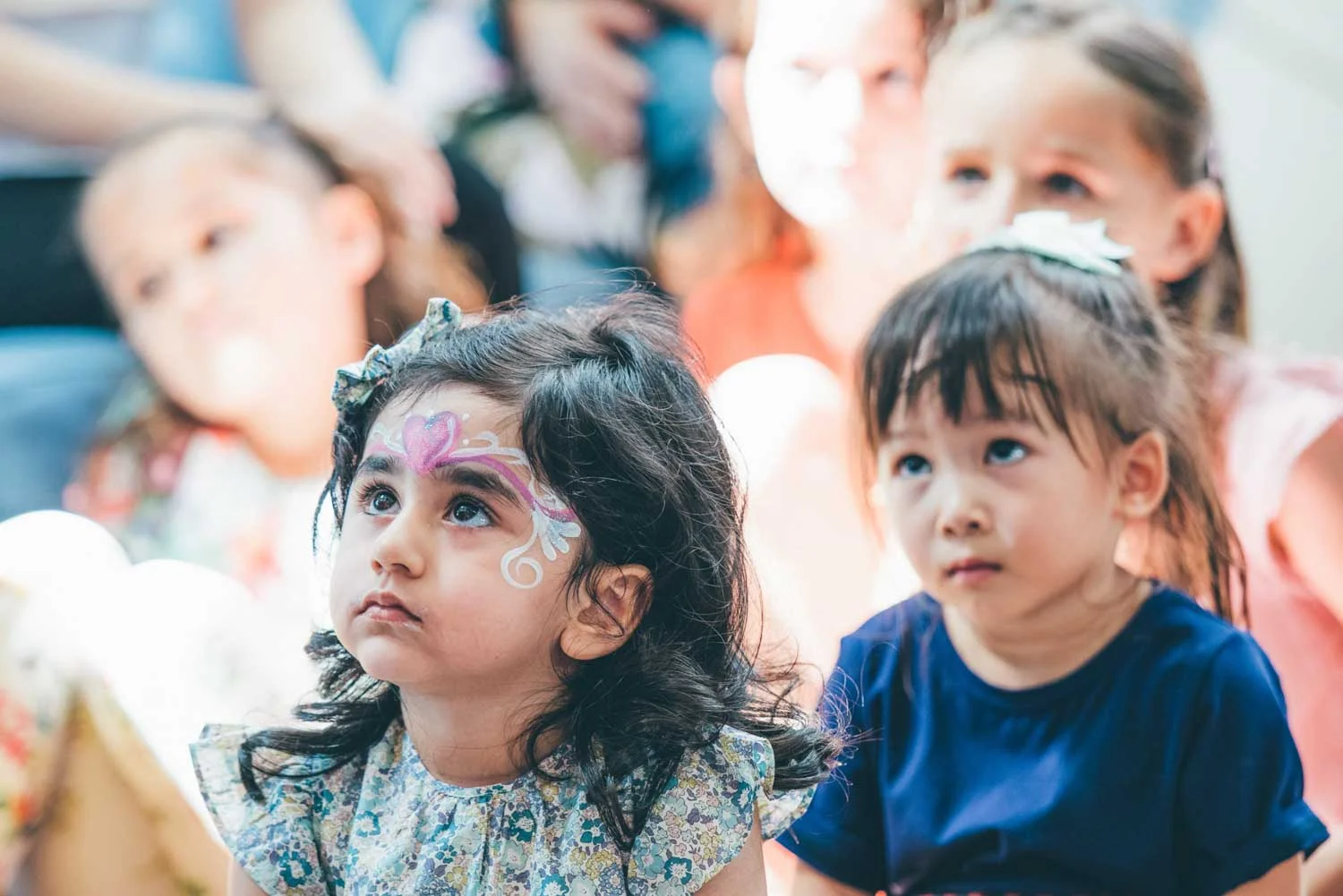 Natural light is ideal for photographing events like kids birthday party, giving a soft and natural feel to the photos.