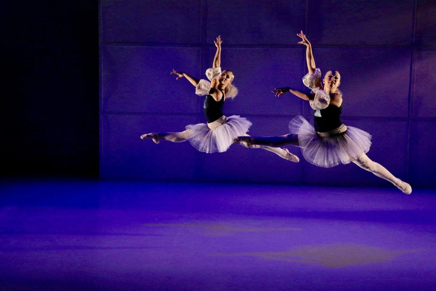 CELESTIAL BODIES&lt;strong&gt;AMDA&lt;/strong&gt;