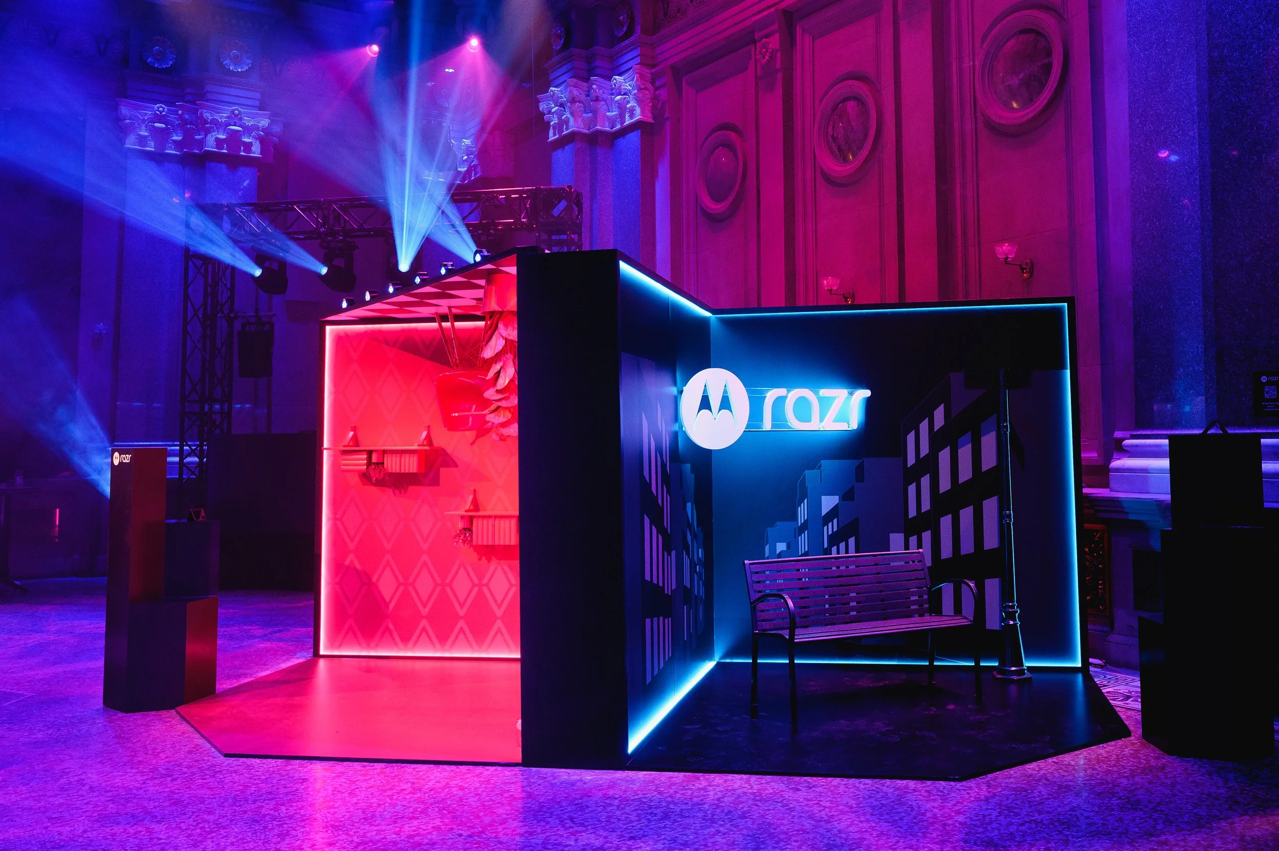 Motorola: Razr Phone Launch