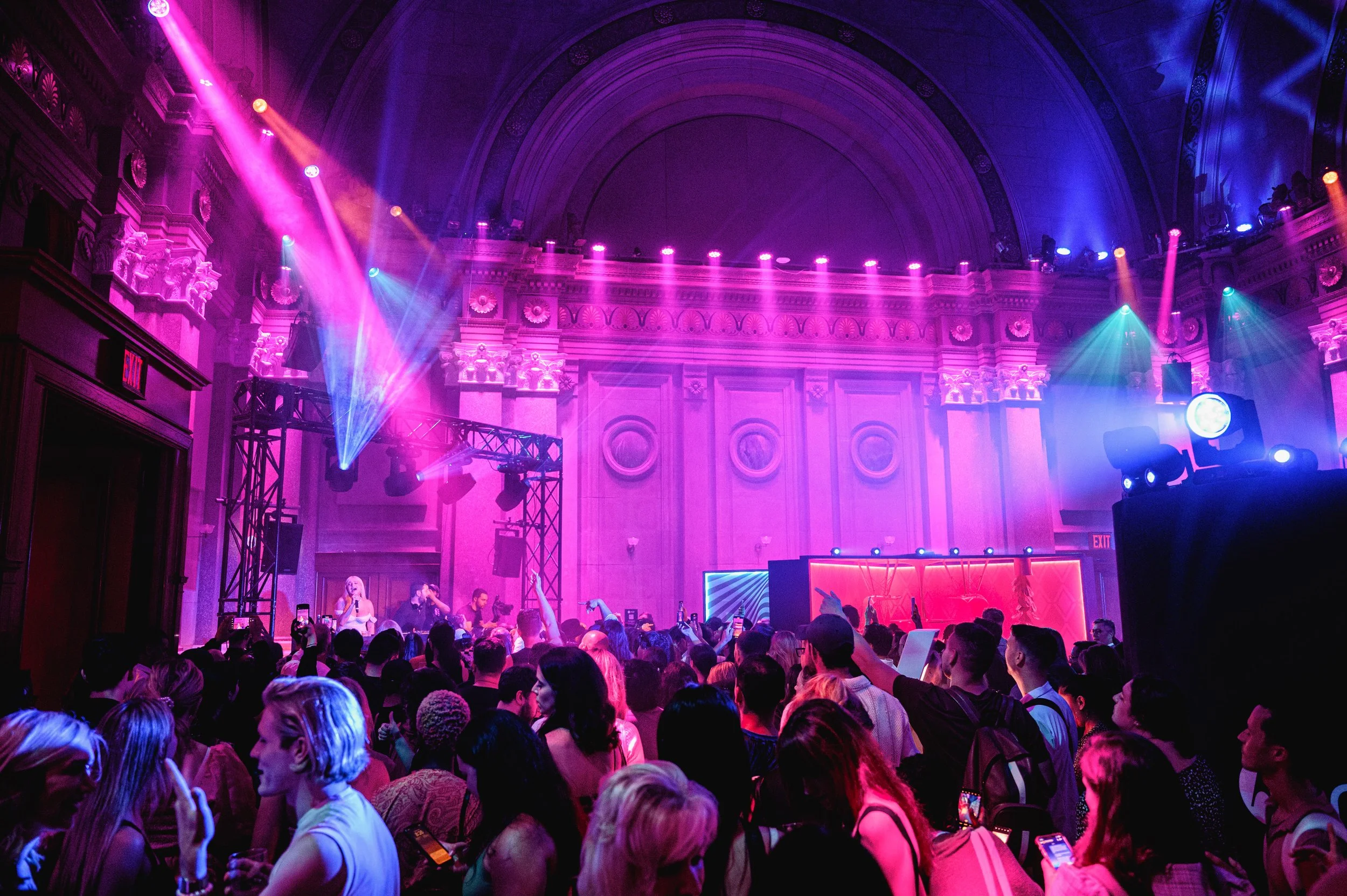 MOTOROLA: RAZR PHONE LAUNCH