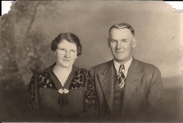 Laura and Norm - Grammy and Grampy Phillips, on the occasion of their 25th Wedding Anniversary. Grammy's dress was a gorgeous, emerald green silk crepe featuring silk cut burned velvet yolk and sleeves. Her kids pitched in to buy it for her. In true grandmother style, "she didn't need anything new". Grammy gave this dress to me shortly before she passed away, along with an "ashes of rose" coloured silk crepe dress which she had worn to my parent's wedding in 1950. I wore them for years and treasure them still...