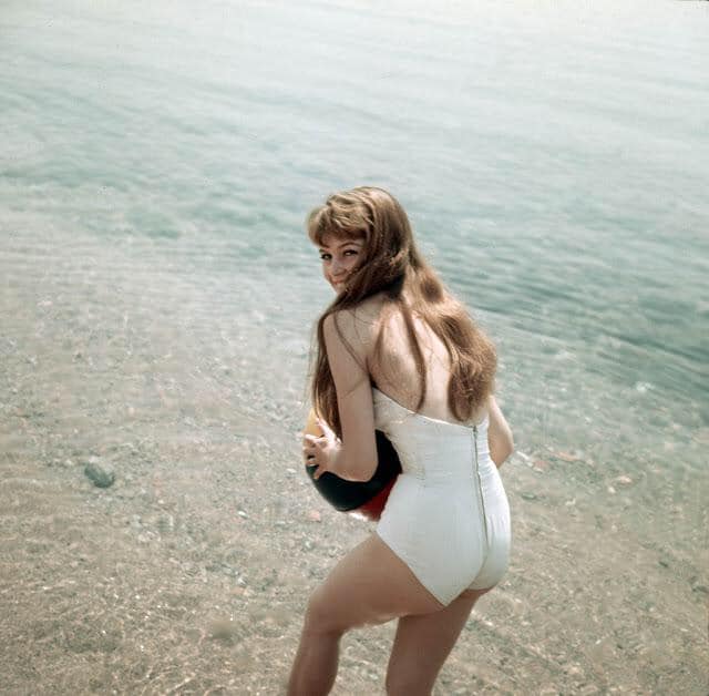 bardot6.jpg