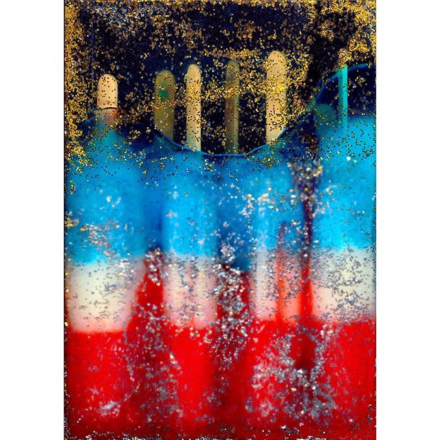 #VMBEE, “fever dreams of a wet hot american summer” 40inchesx60inches, archival pigment print • “So the America I loved still exists, if not in the White House or the Supreme Court or the Senate or the House of Representatives or the media. The America I love still exists at the front desks of our public libraries.” — Kurt Vonnegut (&, our #parks & #publicmedia & freedom of the press & more) • happy holiday, y’all ✨
.
.
.
#victoriamariebee #photography #nofilter #nophotoshop #melting #wicked #loveislove #publiclibraries #feverdream #freedom #freedomofthepress #usa #wethotamericansumner #humidity #redwhiteblue #america #melting #immelting #art #artist #glitter #love