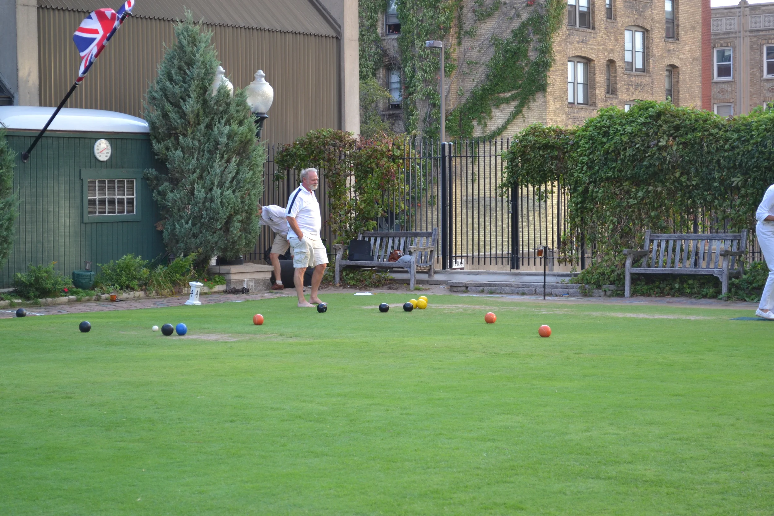Gallery Lawn Bowling — Brit's Pub & Eating Establishment