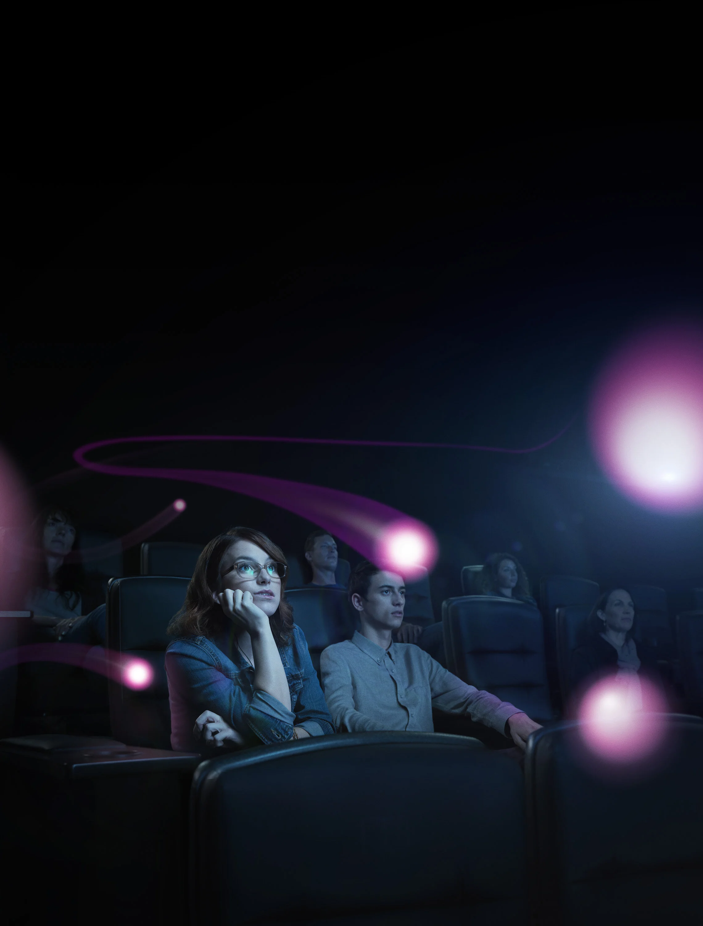 209K-05-Fidelio_front_female_0234_COMP_RGB copy.jpg