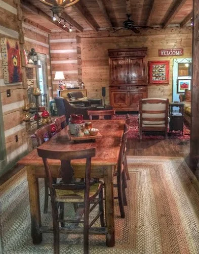 Cabin in the Cove (4).JPG